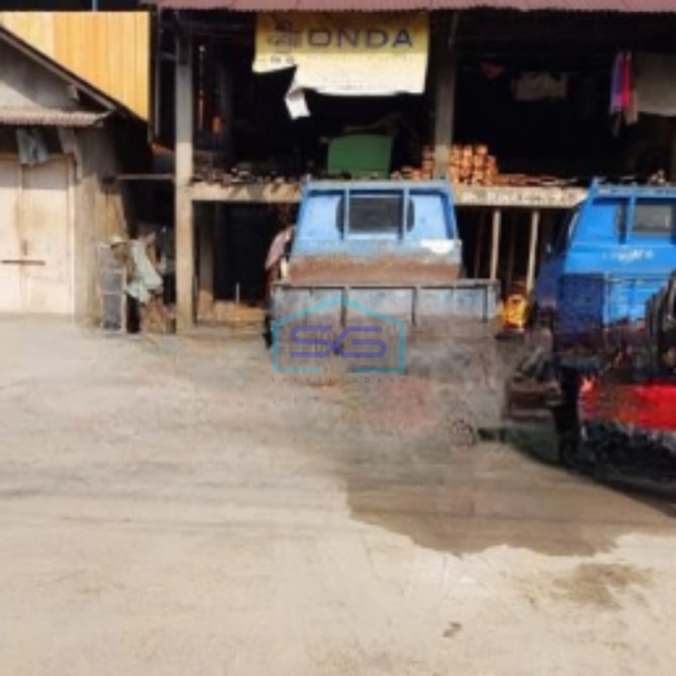 Dijual Gudang Ex Toko Bangunan  di Bekasi Luas Bangunan  400 m²-1