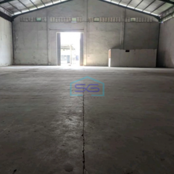 Disewakan Gudang Murah Luas Tanah  1300 m² Lokasi Tangerang-1