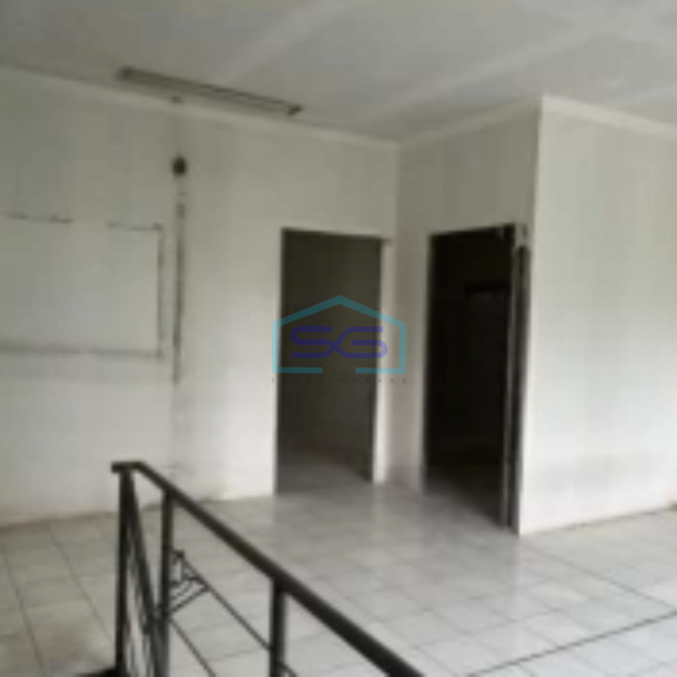 Disewakan Gudang Luas Bangunan  1000 m² Lokasi Bebas Banjir di Tangerang-2