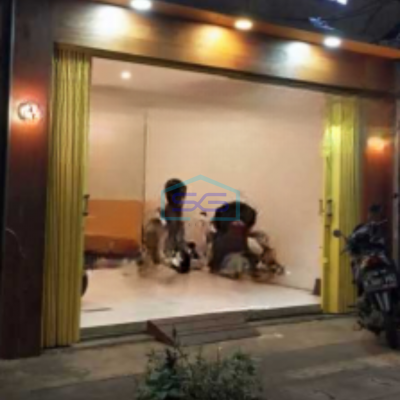 Disewakan Ruko 2 Lantai Luas Bangunan  260 m² Lokasi Gajah Mada Jakarta Pusat
