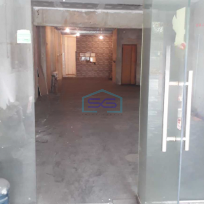 Disewakan Ruko 2 Lantai Luas Bangunan  260 m² Lokasi Gajah Mada Jakarta Pusat