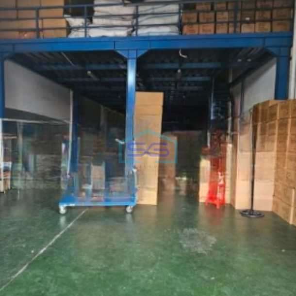Dijual Gudang 2 Lantai Luas Bangunan 576 m² di Cakung Jakarta Timur-1