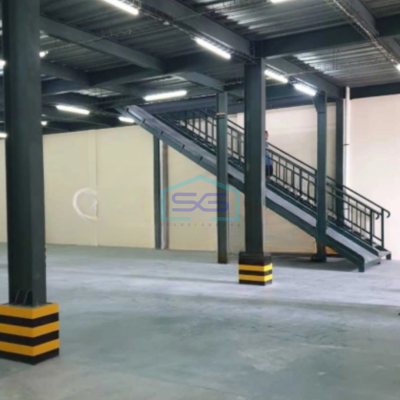 Disewakan Gudang Akses Container 40 Feet Luas Tanah  1600 m² Lokasi Bandengan Jakarta Utara