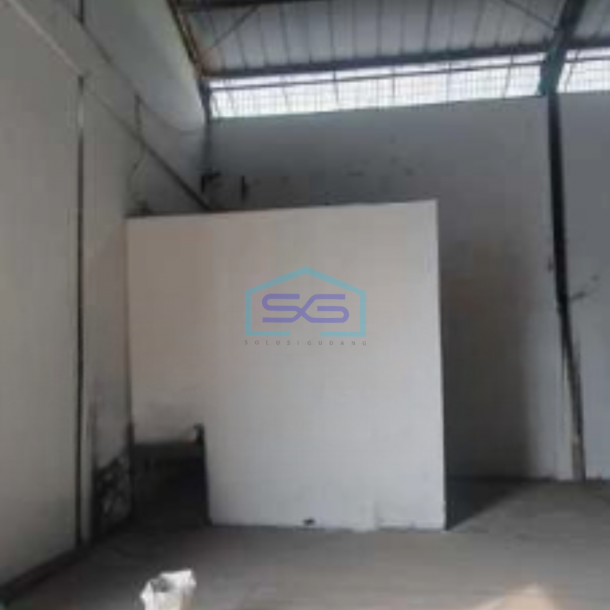 Disewakan Gudang Akses Container 40 Feet Luas Bangunan  1500 m² di Kosambi Tangerang-2