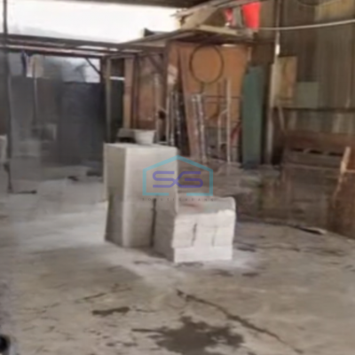 Disewakan Gudang Luas Tanah 210 m2 Lokasi Cengkareng Jakarta Barat