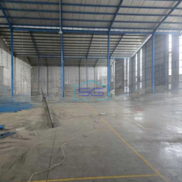 Disewakan Gudang Akses Container 40 Feet Luas Tanah  2500 m² Lokasi Cikupa Tangerang-3