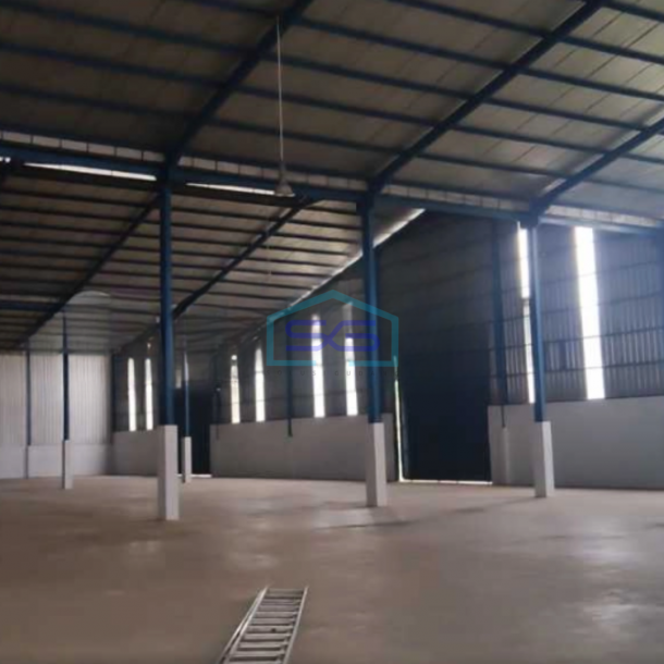 Disewakan Gudang Akses Container 40 Feet Luas Tanah  2500 m² Lokasi Cikupa Tangerang-1