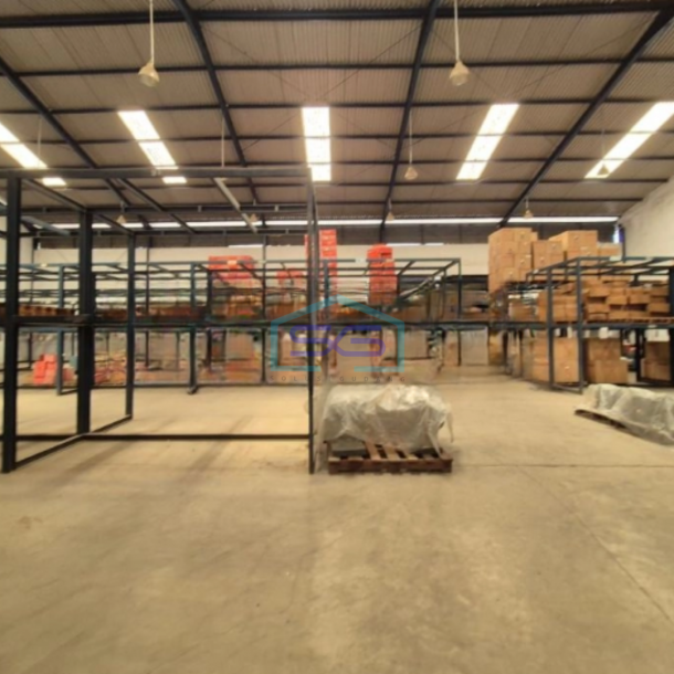 Dijual Cepat Gudang Ada Lift Barang Luas Tanah  1500 m² di Sunter Jakarta Utara-3