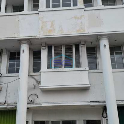 Disewakan Ruko 3 Lantai Luas Bangunan  175 m² Lokasi Kelapa Gading Jakarta Utara