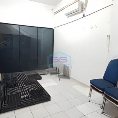 Disewakan Ruko 3 Lantai Luas Bangunan  255 m² Lokasi Kelapa Gading Jakarta Utara