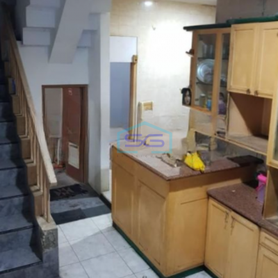 Dijual Ruko Lokasi Strategis Luas Tanah 120 m² Lokasi Tanah Abang Jakarta Pusat