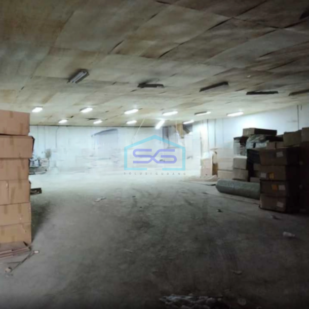 Disewakan Gudang Luas Bangunan  200 m²  Lokasi di Penjaringan Jakarta Utara-2