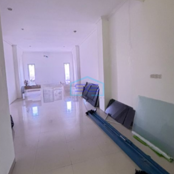 Disewakan Ruko 3 Lantai Luas Bangunan 202 m² Lokasi di Jakarta Utara-3