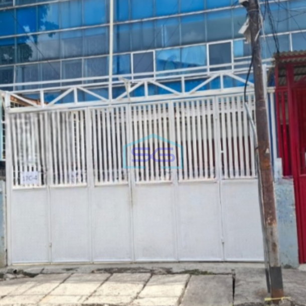 Disewakan Ruko Luas Bangunan  252 m² Lokasi di Petojo Jakarta Pusat-1