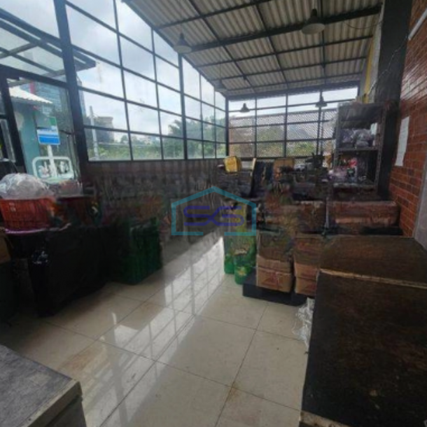 Disewakan Ruko Ex Cafe Luas Bangunan  450 m² di Fatmawati Jakarta Selatan-1