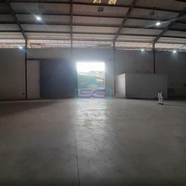 Disewakan Gudang Luas Tanah  1200 m² Lokasi Jakarta Utara-3