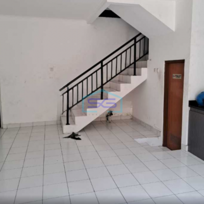 Disewakan Ruko Luas Bangunan 181 m²  Lokasi di Duri Kepa Jakarta Barat
