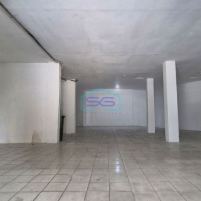 Disewakan Ruko Luas Bangunan 610 m² Lokasi di Gunung Sahari Jakarta Pusat