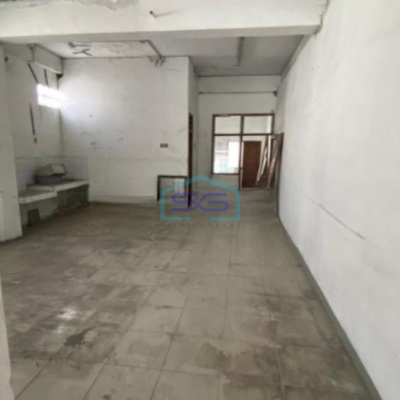 Disewakan Ruko Luas Tanah  215 m²  Lokasi di Cempaka Putih Jakarta Pusat
