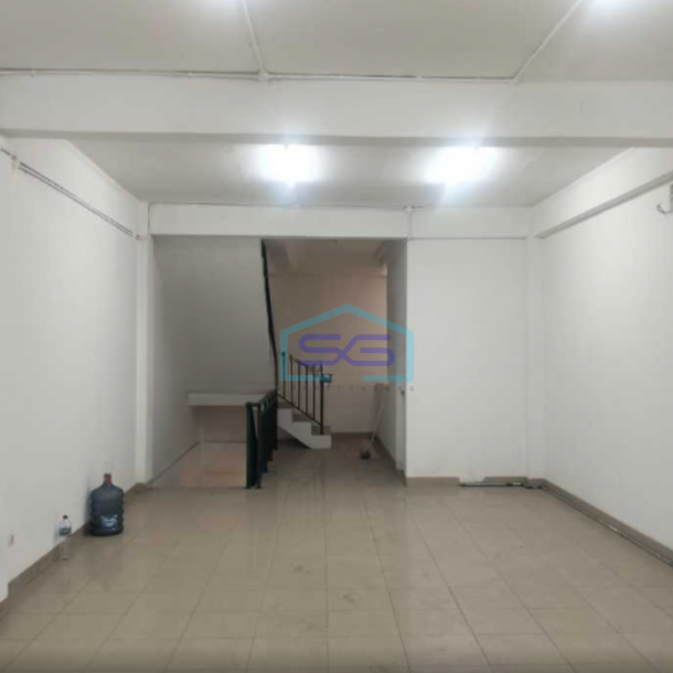 Disewakan Ruko Luas Bangunan  270 m² Lokasi di Jakarta Pusat-2