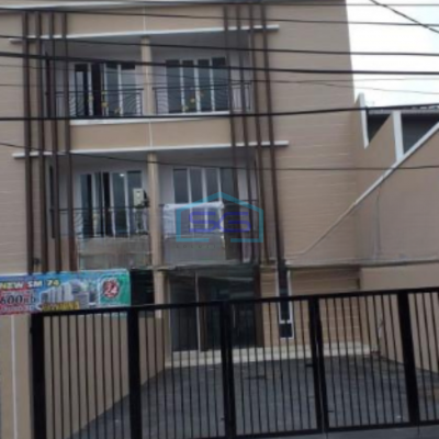 Disewakan Ruko Luas Bangunan  270 m² 3 Lantai di Kedoya Jakarta Barat