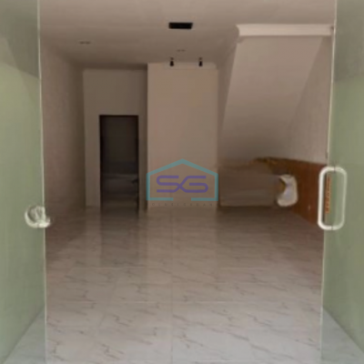 Disewakan Ruko 2 Lantai di Jalan Utama Kelapa Gading Jakarta Utara Luas Bangunan  124 m²