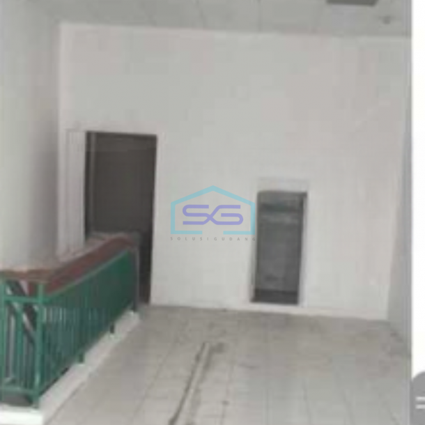 Disewakan Ruko di Jalan Raya Kelapa Gading Jakarta Utara Luas Bangunan  210 m²-3