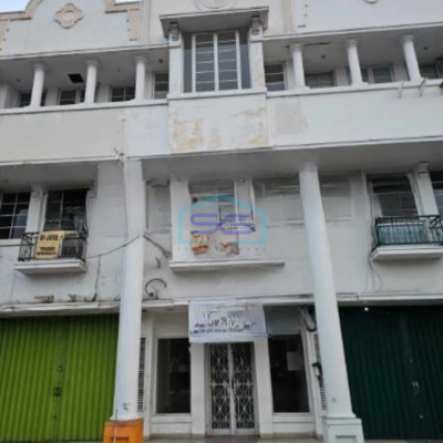 Disewakan Ruko 3 Lantai di Kelapa Gading Jakarta Utara Luas Bangunan  175 m²-4