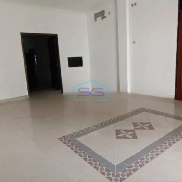 Disewakan Ruko Lokasi Strategis Luas Tanah 498 m² di Jakarta Timur-3
