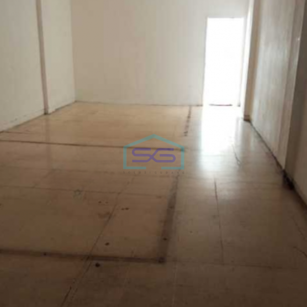 Disewakan Ruko Luas Bangunan  360 m² Lokasi di Jakarta Pusat-1