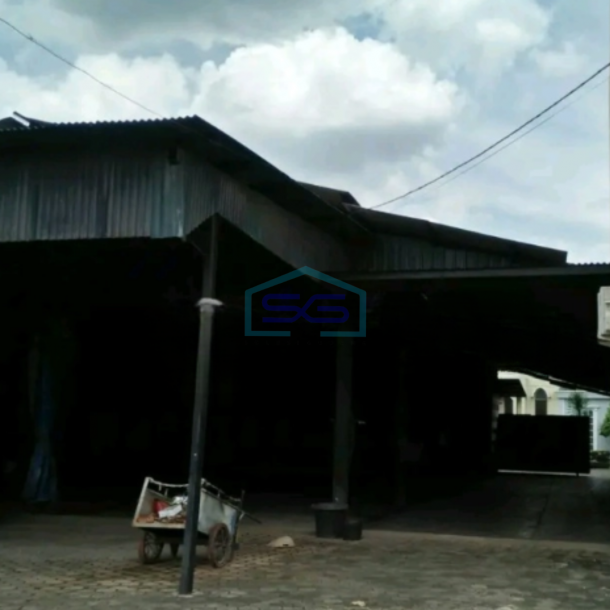 Dijual Gudang Ada Kantor Luas Tanah 2400 m² Lokasi di Bekasi-1