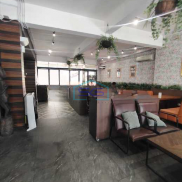 Disewakan Ruko Luas Bangunan  1300 m² Lokasi di Tebet Jakarta Selatan-1