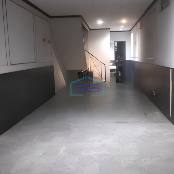 Disewakan Ruko 3 Lantai Luas Bangunan 254 m² Lokasi di Tebet Jakarta Selatan-2