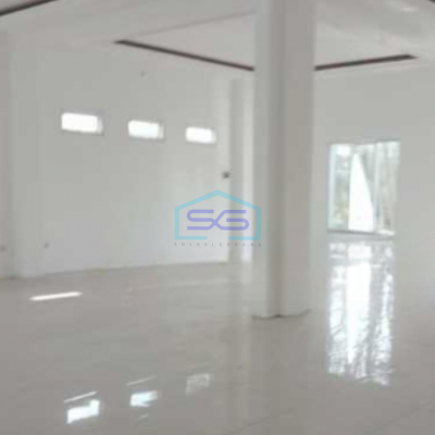 Disewakan Ruko 2 Lantai Luas Tanah Bangunan  900 m² di Jakarta Timur