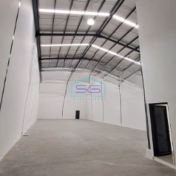 Disewakan Gudang Luas Tanah 825 m² Lokasi di Legok Tangerang-1