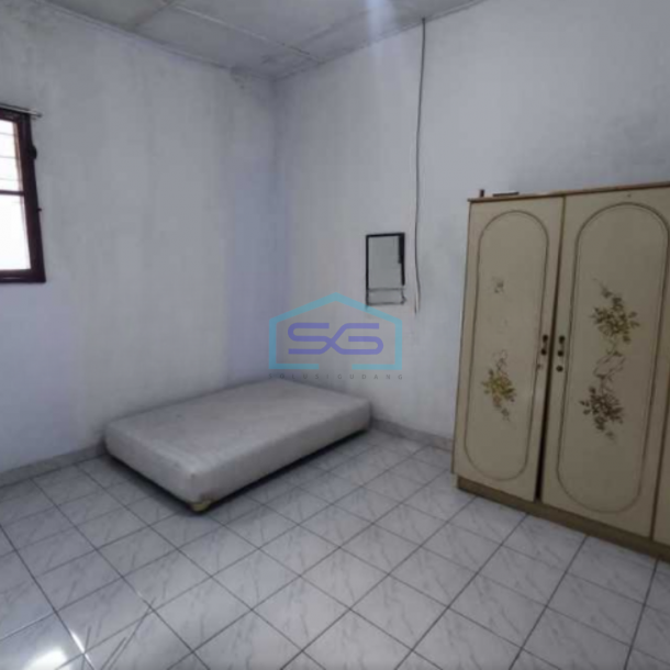 Disewakan Ruko Luas Tanah  222 m² di Jakarta Pusat-2