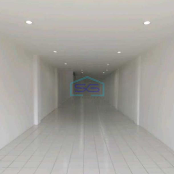 Disewakan Ruko Luas Bangunan 384 m² Lokasi di Jakarta Pusat-1