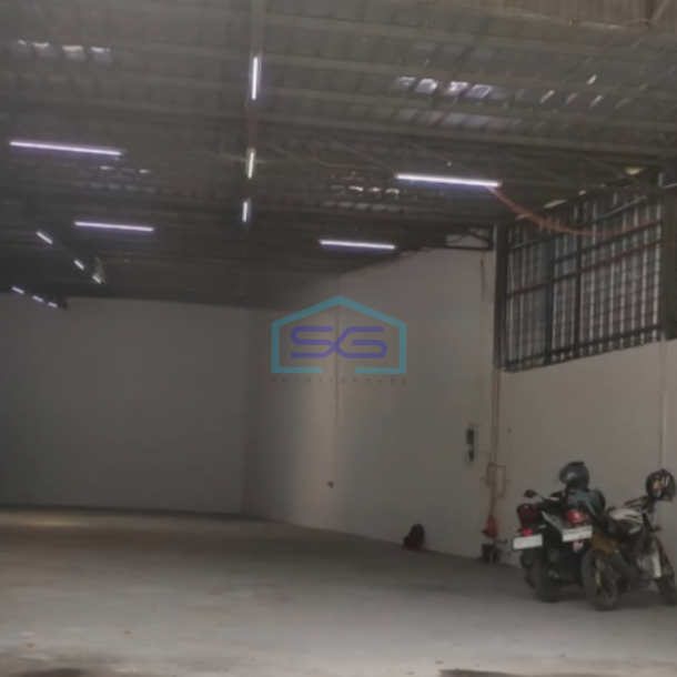 Disewakan Gudang Luas Tanah 224 m² Lokasi di Kedoya  Jakarta Barat-1