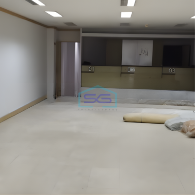 Disewakan Ruko 3 Lantai Luas Tanah  240 m² Lokasi di Pasar Baru Jakarta Pusat