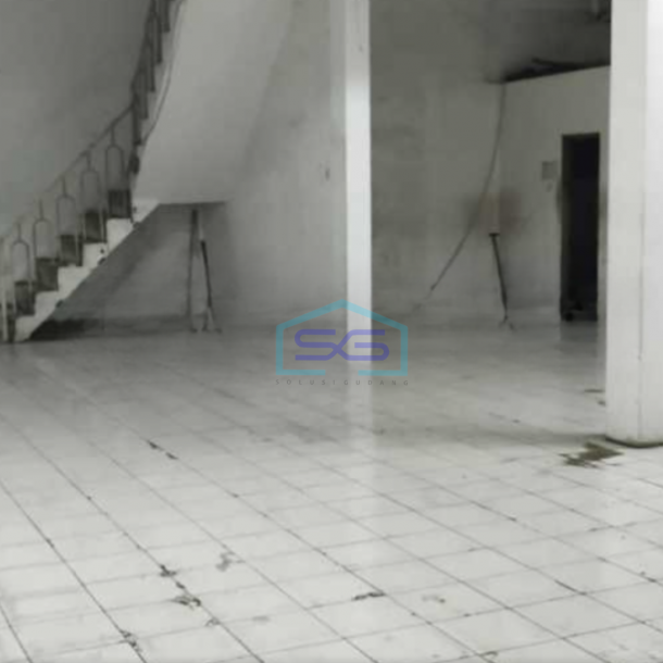 Disewakan Ruko 2 Lantai Luas Tanah 154 m² Lokasi di Jakarta Timur-2