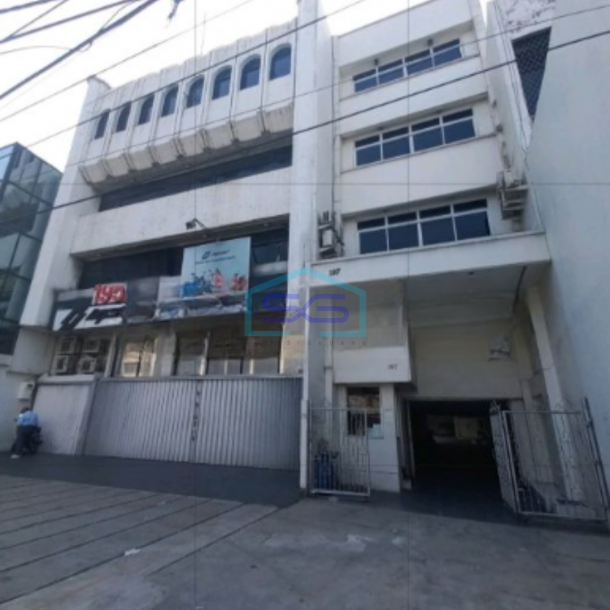 Disewakan Ruko Luas Bangunan  3500 m²  Lokasi di Jatinegara Jakarta Timur-1