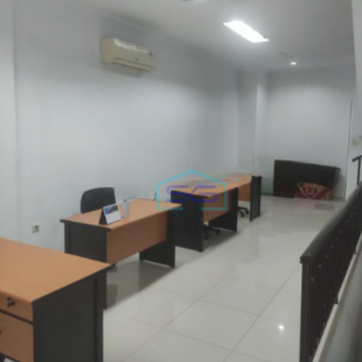 Disewakan Cepat Ruko Luas Bangunan  240 m²  di Jakarta Pusat