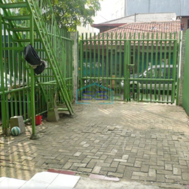 Dijual Ruko Luas Bangunan  300 m² Lokasi di Mangga Besar Jakarta Barat-1