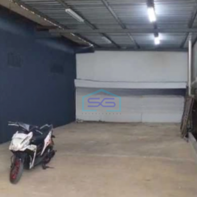 Disewakan Gudang Ada Kantor Luas Tanah 450 m² Lokasi di Sunter Jakarta Utara