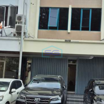 Disewakan Ruko 3 Lantai Luas Bangunan  297 m² di Kelapa Gading Jakarta Utara
