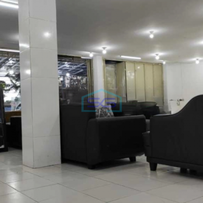 Disewakan Ruko Luas Tanah  450 m² Lokasi Strategis di Bekasi