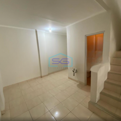 Disewakan Ruko Murah Luas Bangunan 240 m² Lokasi Kalideres Jakarta Barat