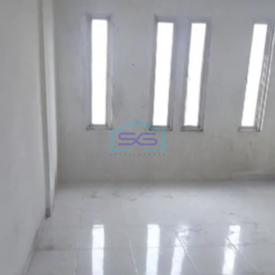 Disewakan Ruko Lokasi Sangat Strategis di Jelambar Jakarta Barat luas Bangunan  250 m²