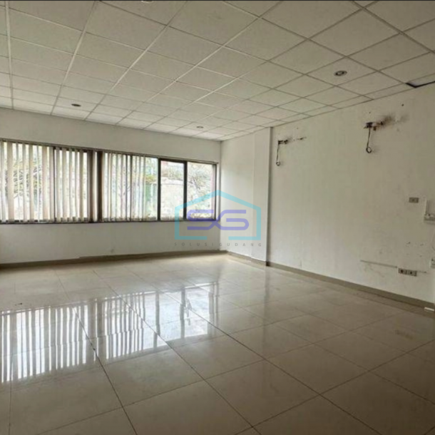 Disewakan Ruko di Sunter Jakarta Utara Luas Bangunan 204 m²-1