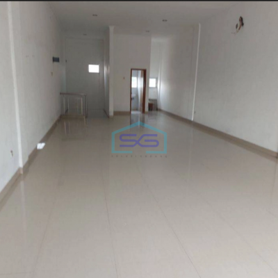 Disewakan Ruko di Cempaka Putih Jakarta Pusat Luas Bangunan  330 m²